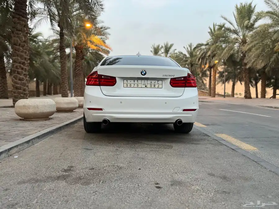 بي إم دبليو BMW F30 - 320i 1