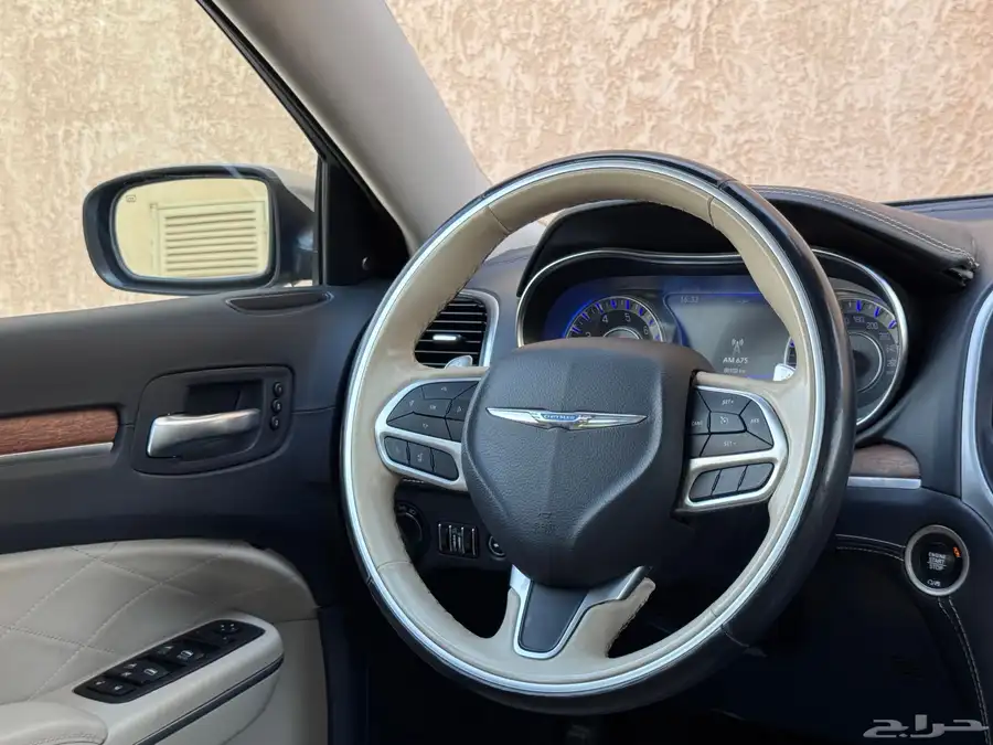 كرايزلر C300 2020 فل كامل 26