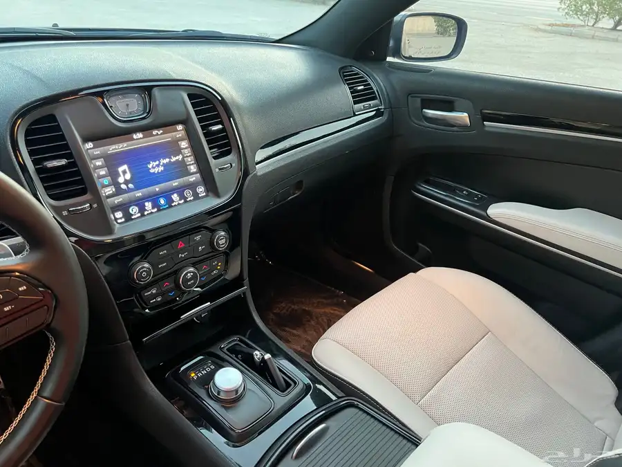 كرايزلر 300S 2021 (بحالة ممتازة) 14