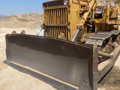 بلدوزر 85-18 2