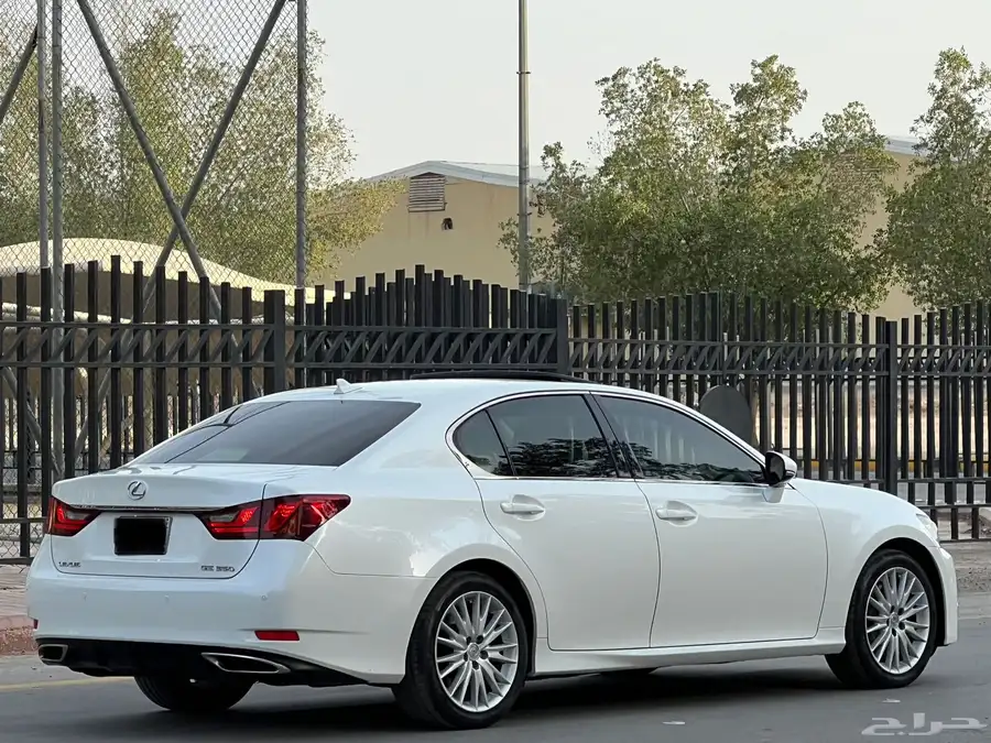 لكزس GS350 2013 فل DD سعودي 4