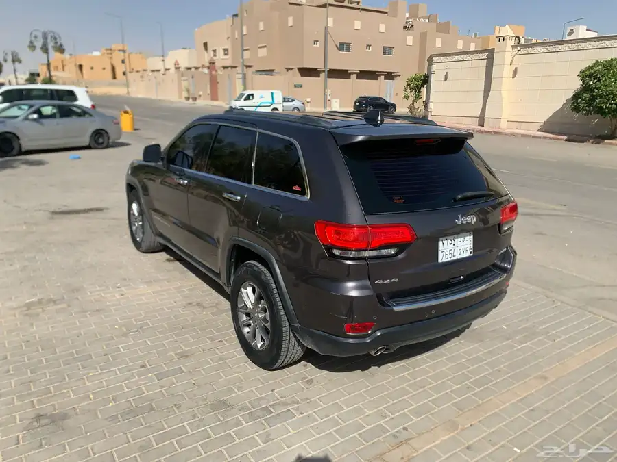 شروكي نظيف فل كامل 8V 6