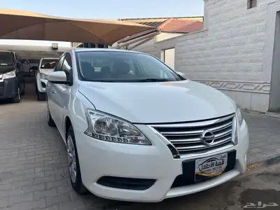 سنترا 2019 لؤلؤي نظيف جدا لدى قمة الاطلال 1