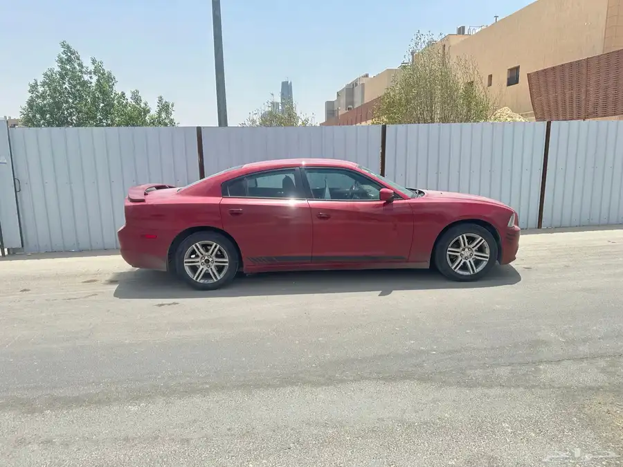 تشارجر 2011 charger dodge 0