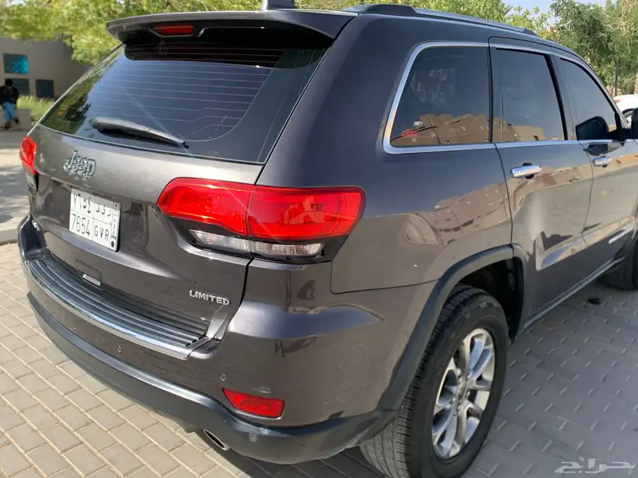 شروكي نظيف فل كامل 8V 41