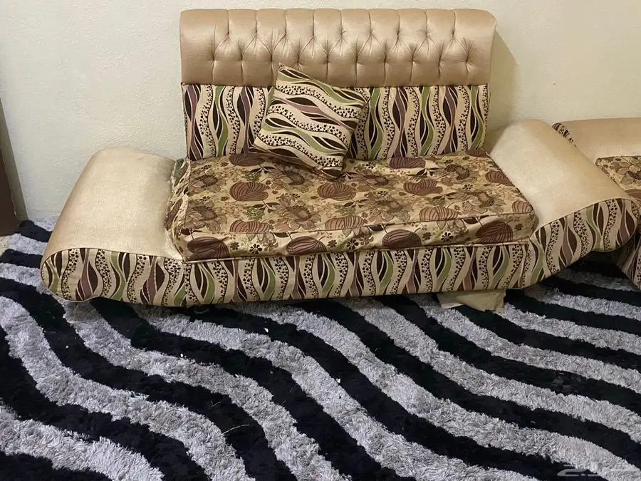 كنب للبيع 2