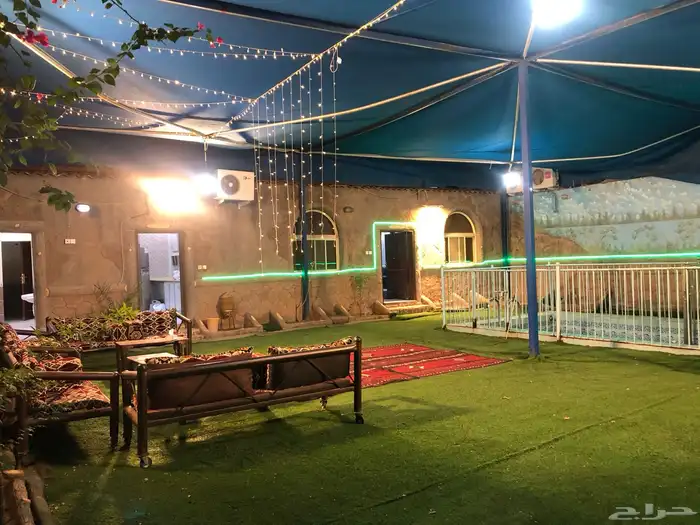 استراحة قسمين في الحمراء ب500 ريال 0