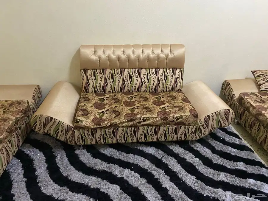 كنب للبيع 0