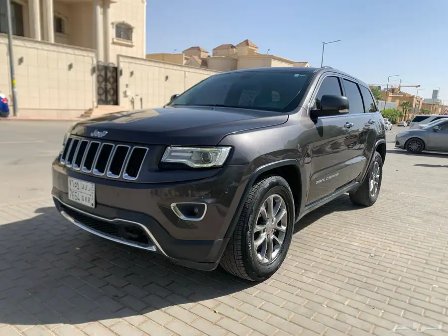 شروكي نظيف فل كامل 8V 2