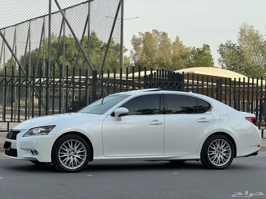 لكزس GS350 2013 فل DD سعودي 7