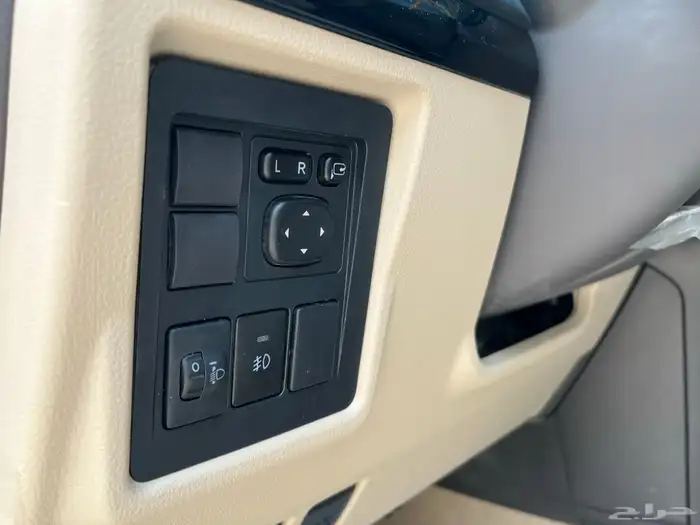 تويوتا برادو 2023 TXL-1 8