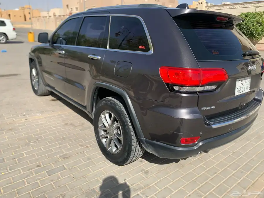 شروكي نظيف فل كامل 8V 40