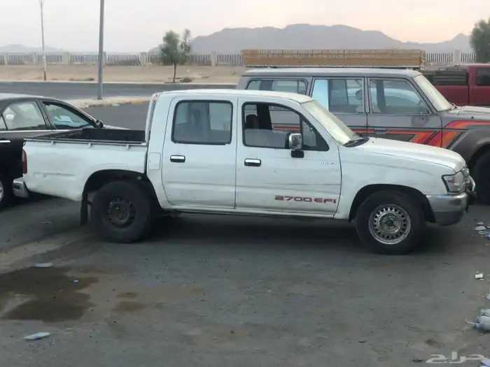للايجار هايلكس 2002 نضيف 0