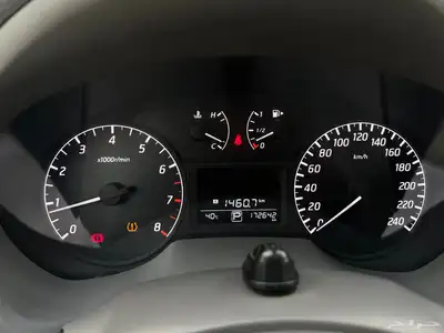 سنترا 2019 لؤلؤي نظيف جدا لدى قمة الاطلال 42