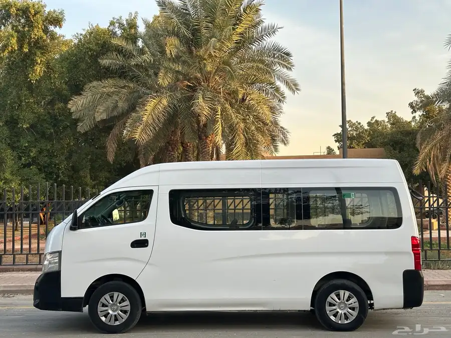 نيسان باص ركاب موديل 2019 سعودي قير عادي ديزل 2