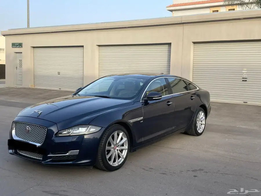 Jaguar XJ 2016 0