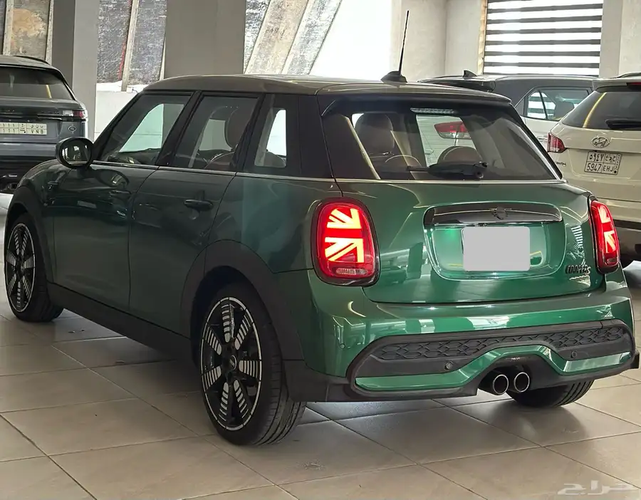 ميني كوبر S 2023 بحالة الوكالة 4