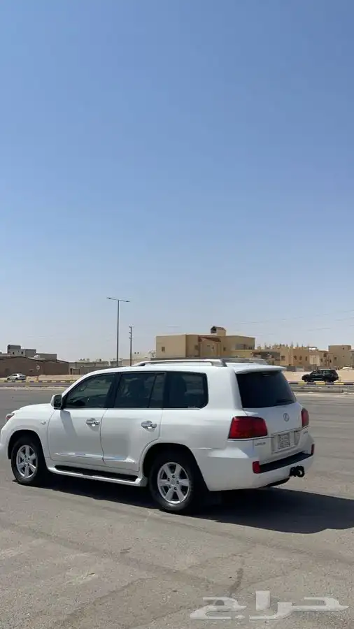 لكزس 570 2009 5