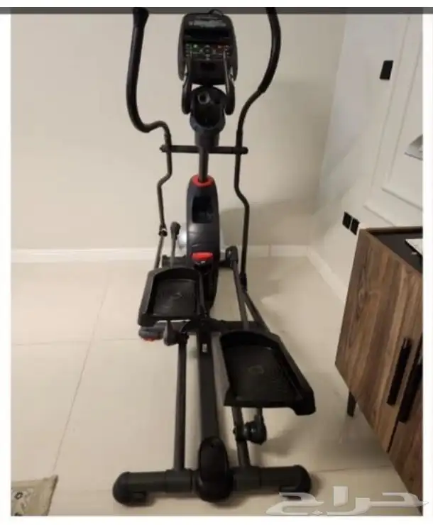 دراجة تمارين رياضية شبه جديدة 1
