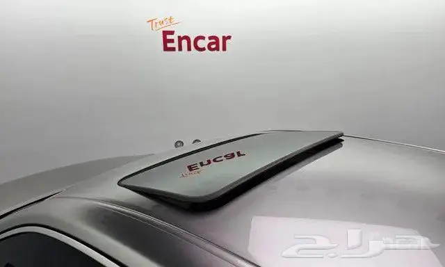 لكزسEs300موديل2025 18