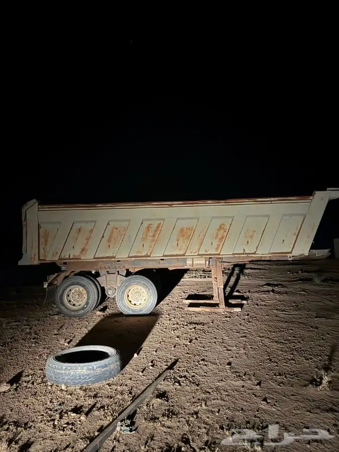 صندوق قلابي طول 22 جنط 22ونص الصندوق طيب ويشكي من شي 5