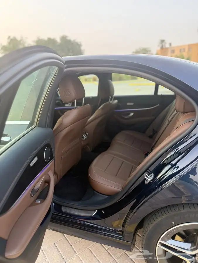 مرسيدس E250 2023 8