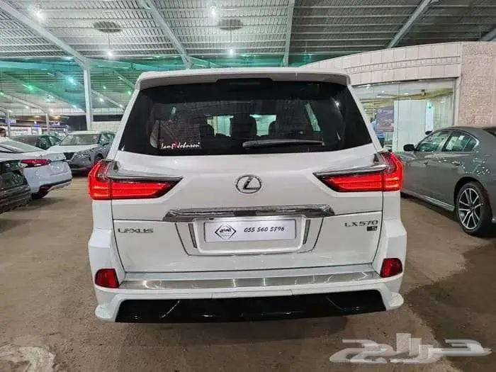 جيب لكزس 2019 5