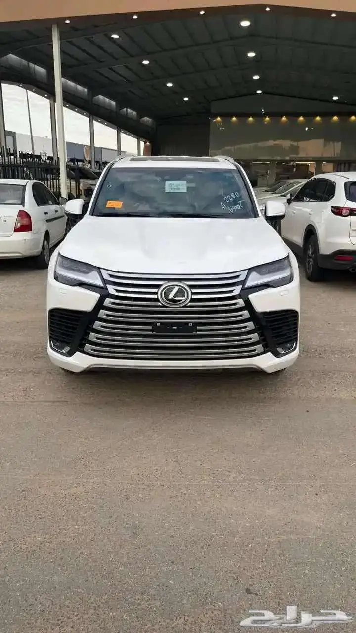 عرض اليوم فقط لكزس LX600 BB 2025 نقد وتقسيط بأفضل سعر 1