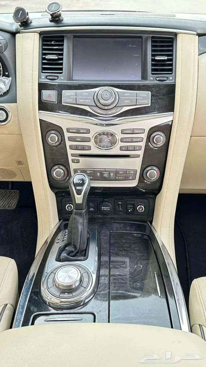 اينفينيتي QX80 2019 فل كامل 9