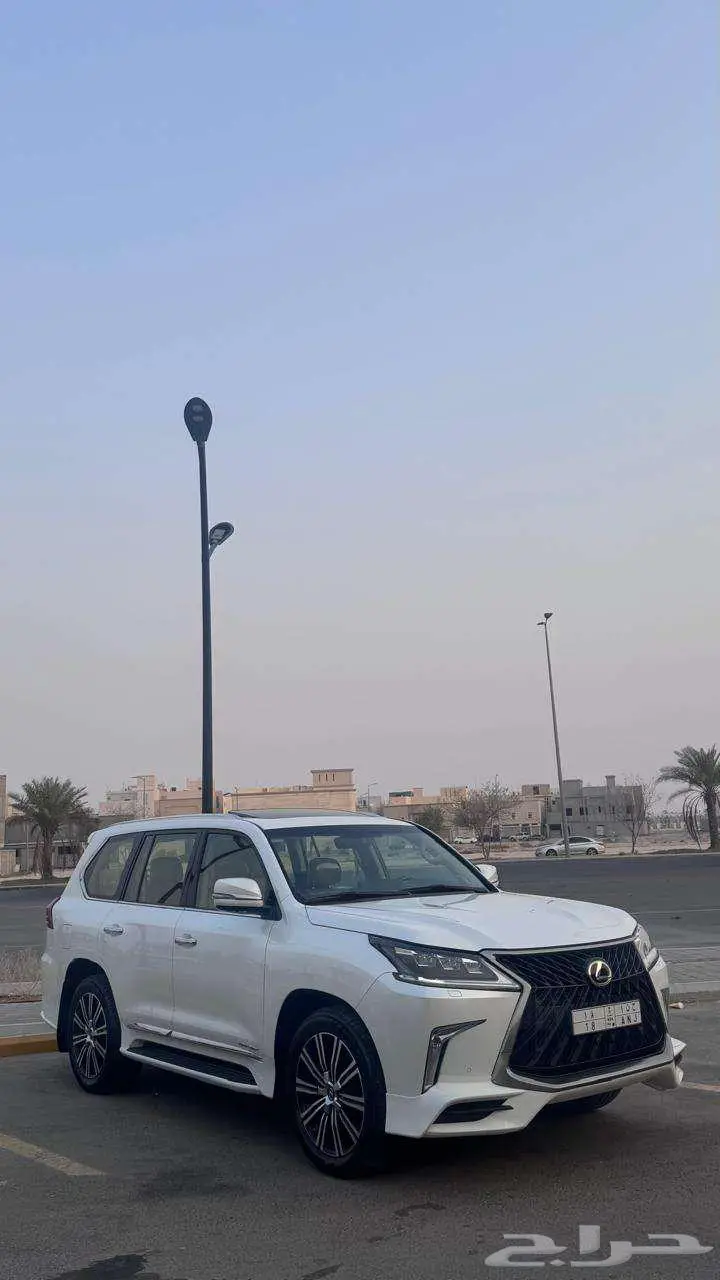 لكزس 2018 LX570 16