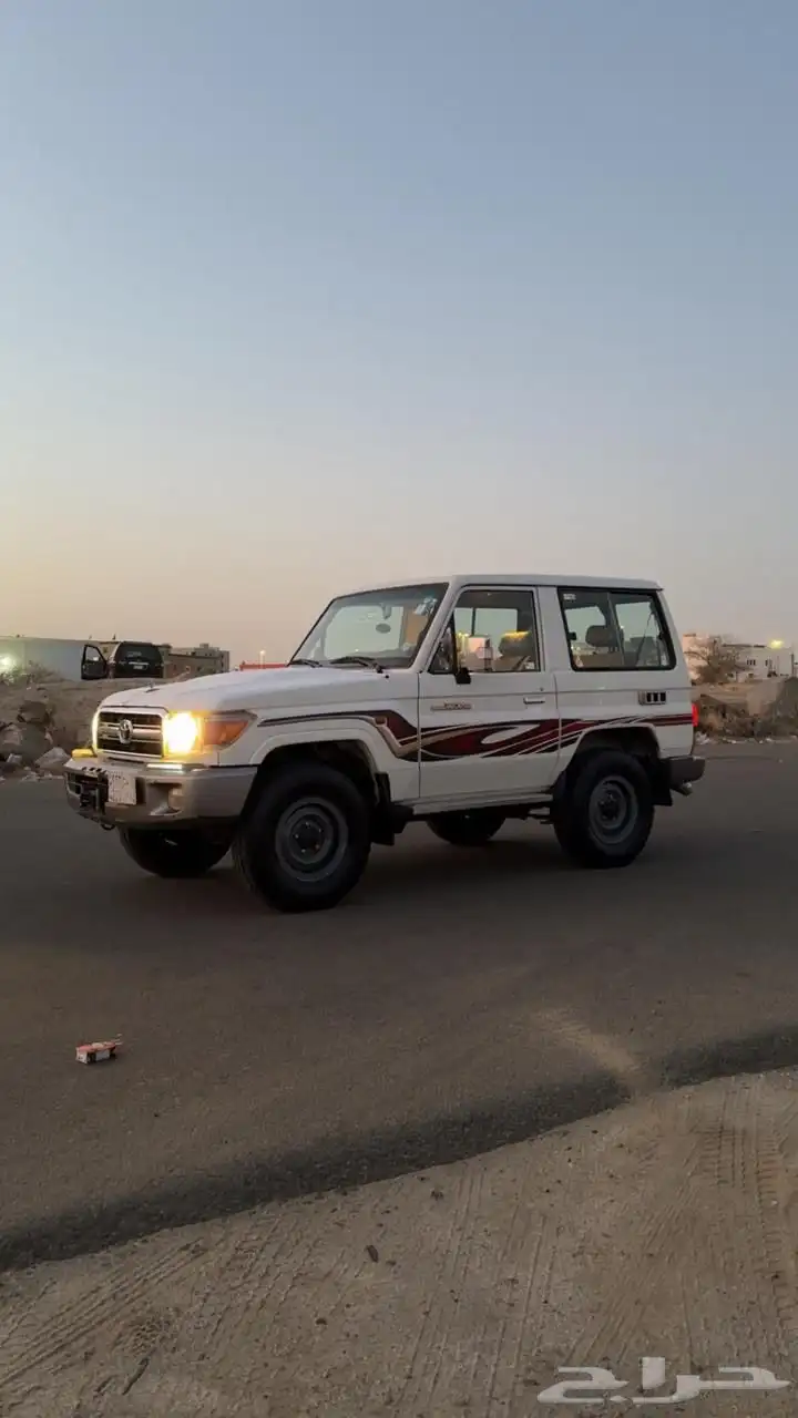 للبيع ربع 0