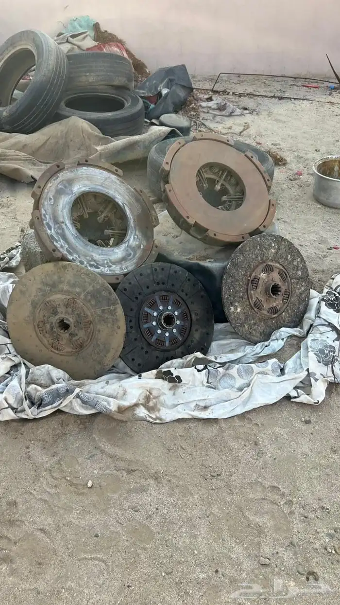 دزق وصحن بوز 24 عايدي عدد اثنين حسب الصور مستخدمه للبيع 1