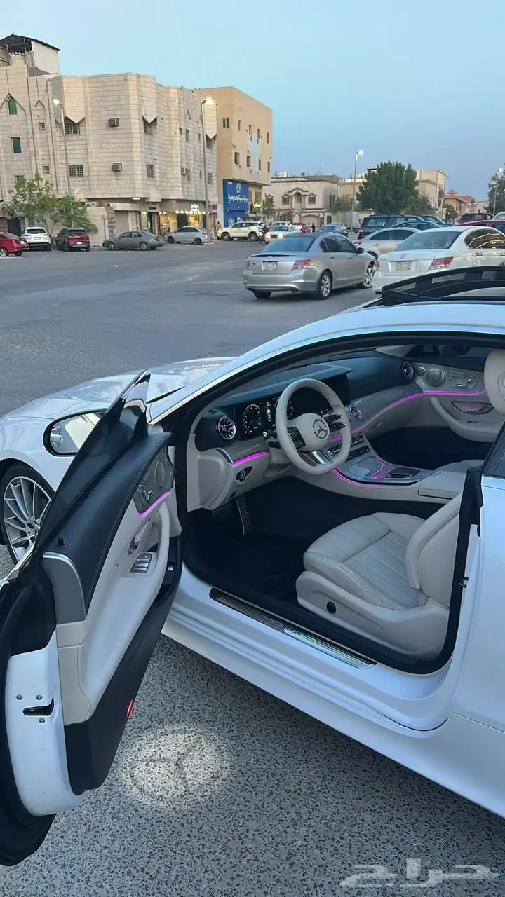 MercedesE450 Coupe 2022 29