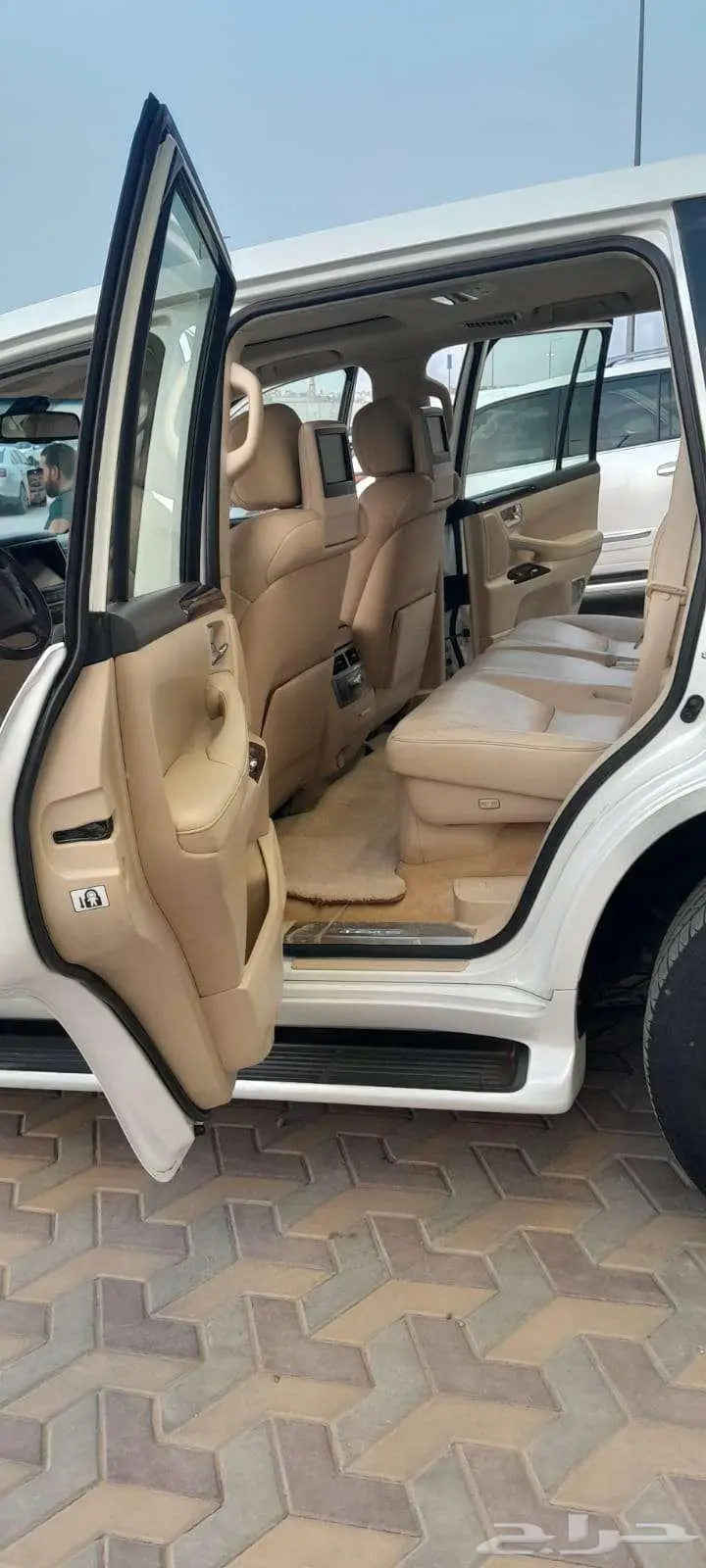 منوة المستخدم LX570 فل كامل السعر 152000 7