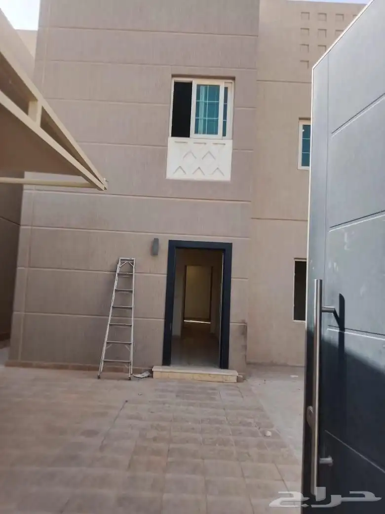 للايجار فيلا درج داخلي حي المطار شمال الرياض 10