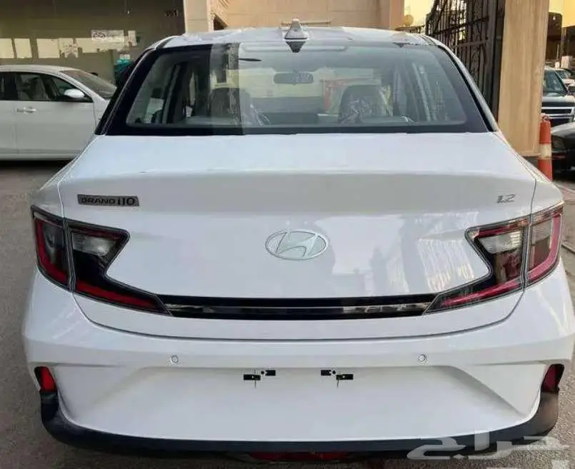 هيونداي اي 10 سمارت 2025 عروض كاش وتقسيط 4