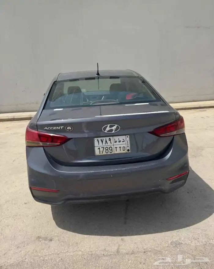 للبيع هونداي اكسنت 2018 2