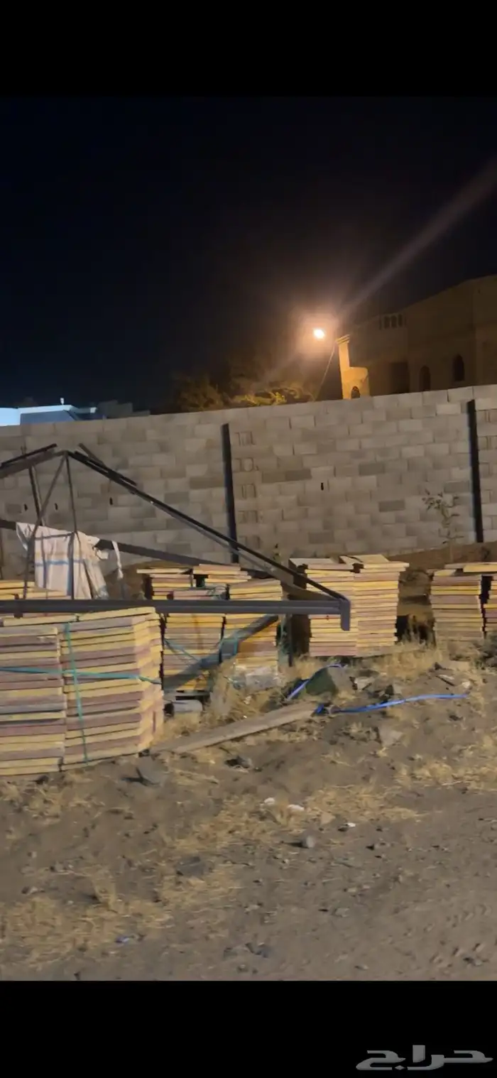 بلاط ارضيه 120 متر 0
