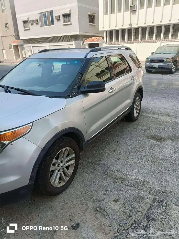 FORD EXPLORER 2012-4WD-7 SEATER 6