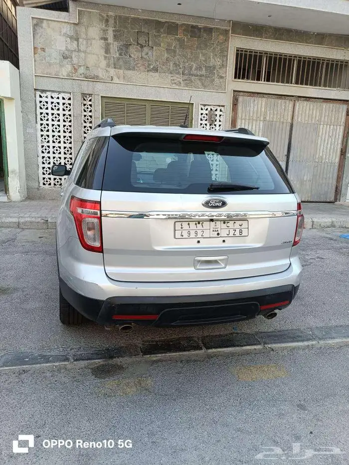 FORD EXPLORER 2012-4WD-7 SEATER 0