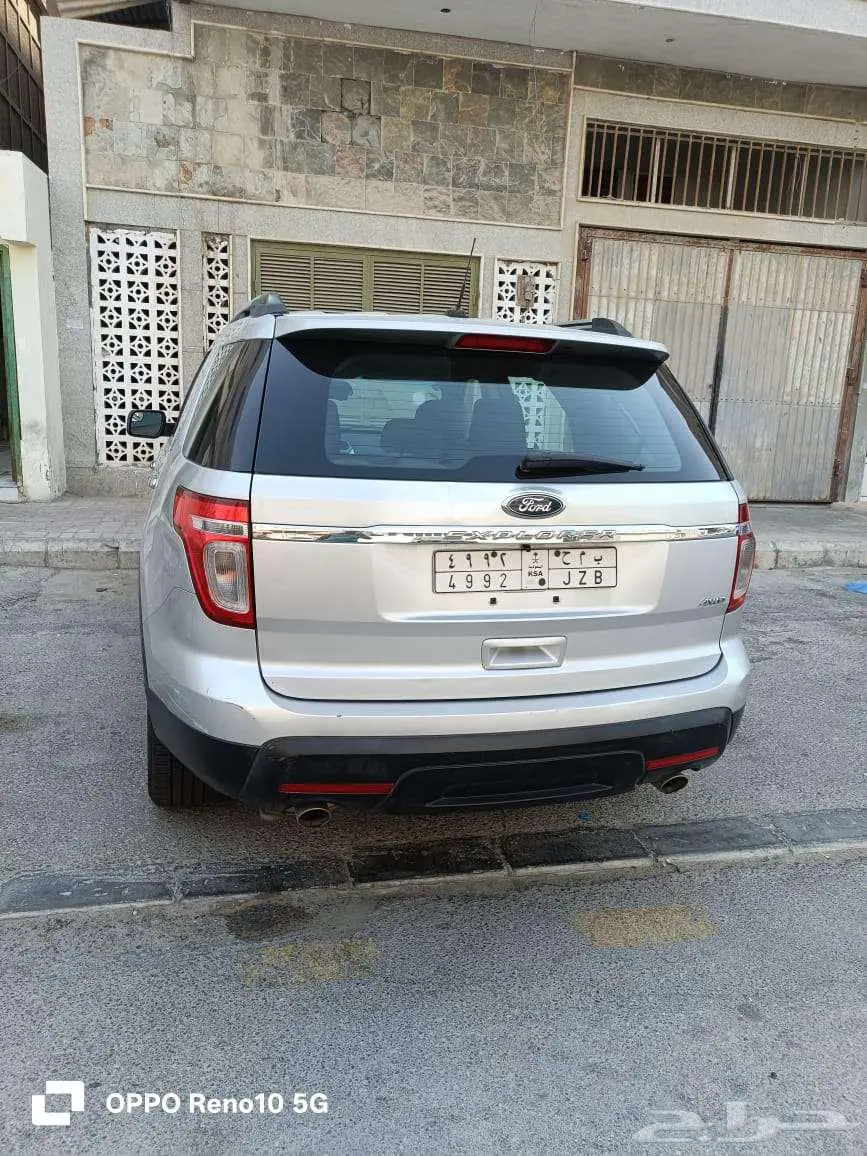 FORD EXPLORER 2012-4WD-7 SEATER 0