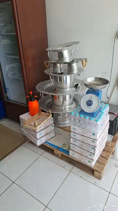 ثلاجة واستاندات خضار للبيع 1