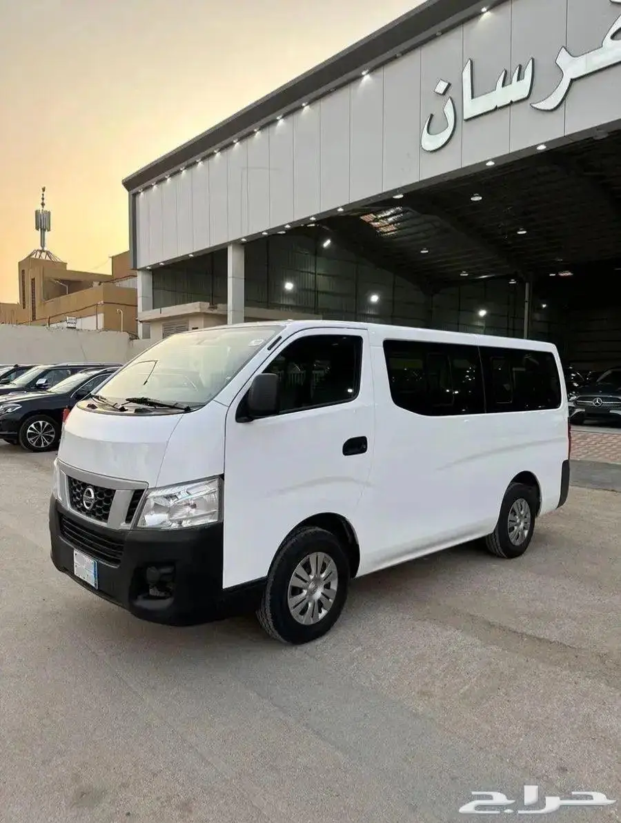 نيسان اورفان 2015 ركاب 1