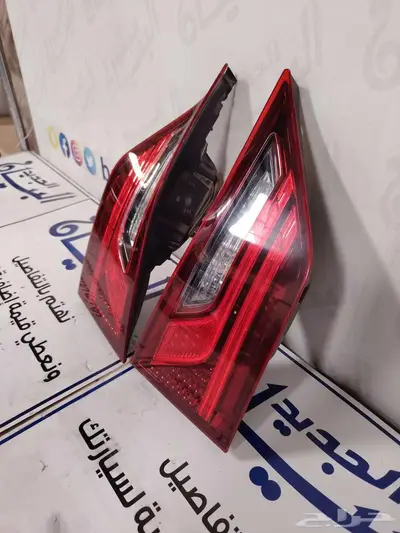 اسطب لكزس خلفي شنطة مستعمل GS -2023 R L 1