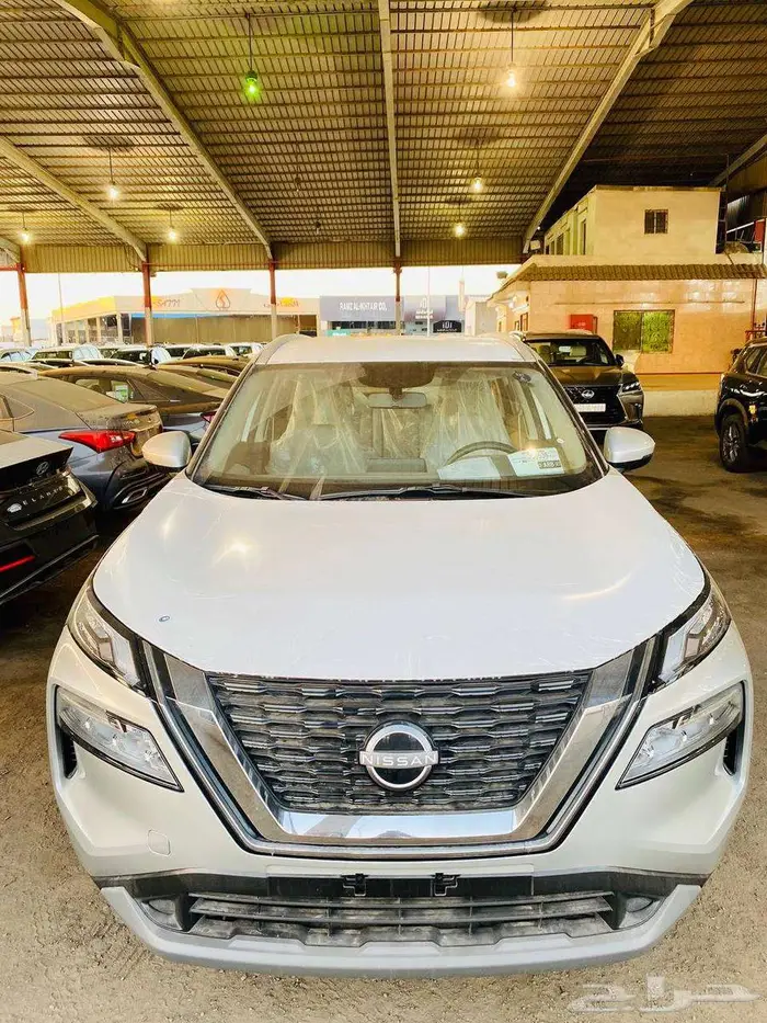 نيسان اكس تريل 5 راكب بدون دبل 2025 ستاندر ( كاش و اقساط ) 1