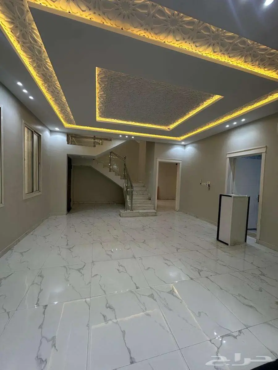 للإيجار فيلا 3 أدوار في الرياض حي الرمال   عرض رقم H872 15