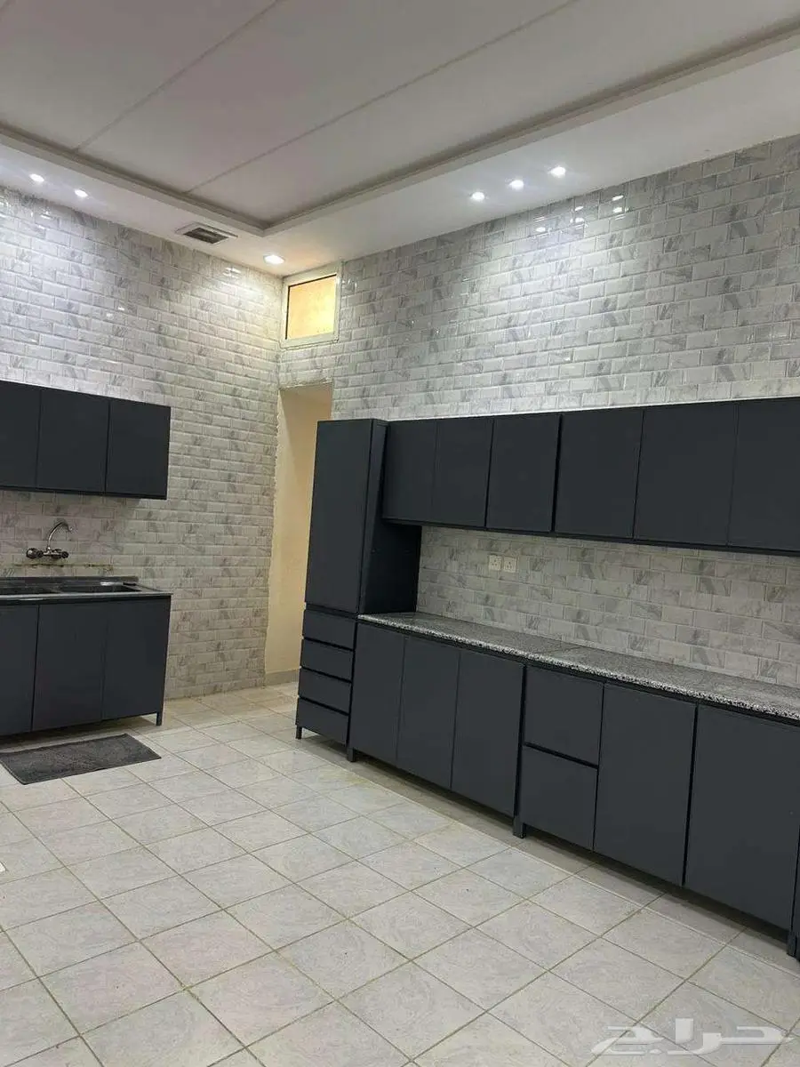 للإيجار فيلا 3 أدوار في الرياض حي الرمال   عرض رقم H872 7