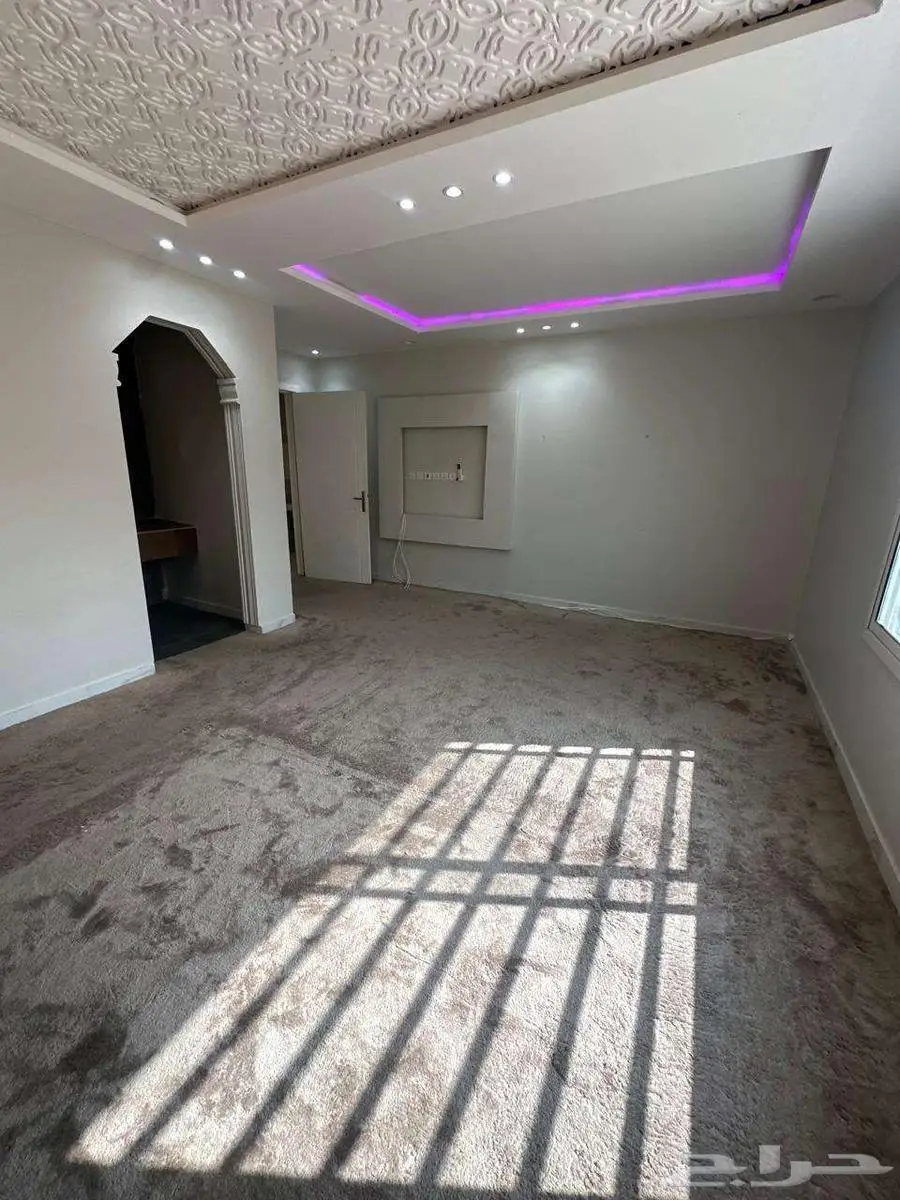 للإيجار فيلا 3 أدوار في الرياض حي الرمال   عرض رقم H872 2