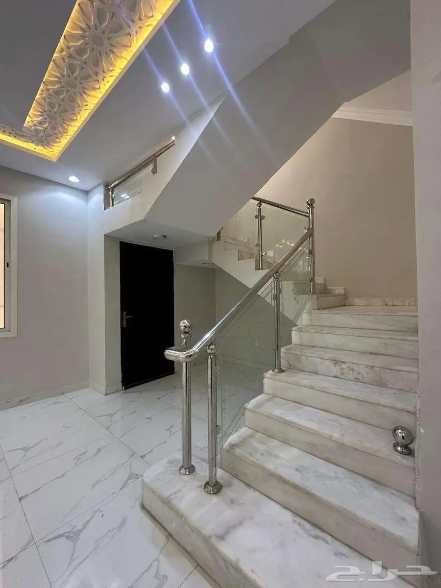 للإيجار فيلا 3 أدوار في الرياض حي الرمال   عرض رقم H872 10