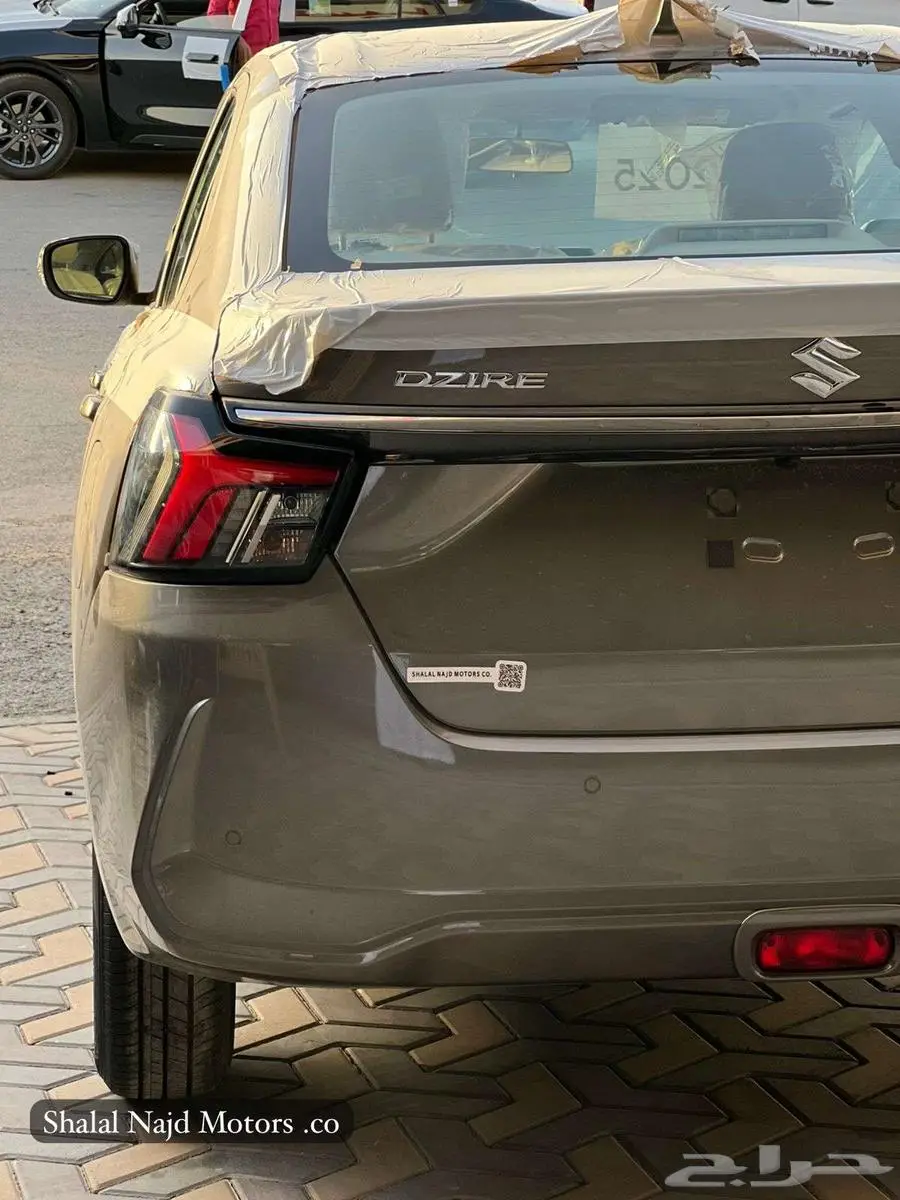 سوزوكي ديزاير 2025 فل كامل GLX الشكل الجديد ب 41900 بطاقه 3